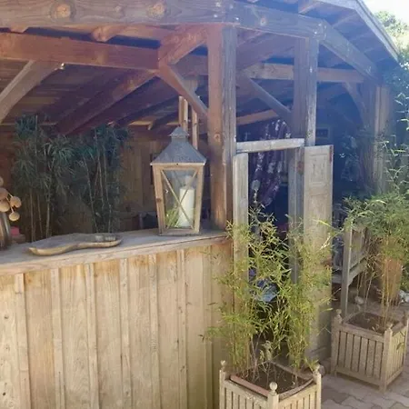 Villa Soimi, 4 Chambres, Petite Piscine, Plages A Pieds